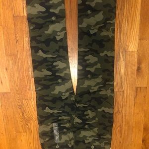 NWT GAP CAMO PANTS